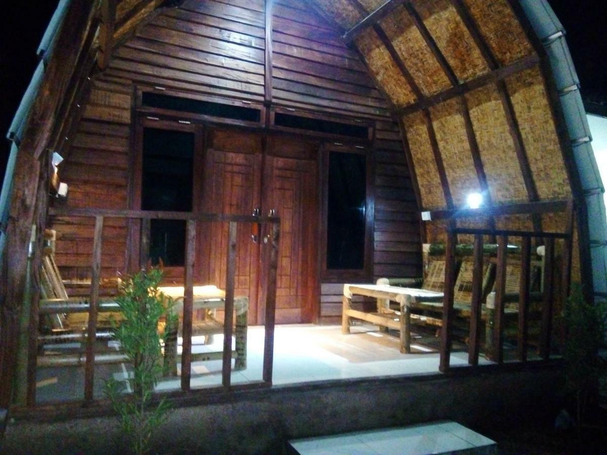 Bale Hostel Kuta  Exterior foto